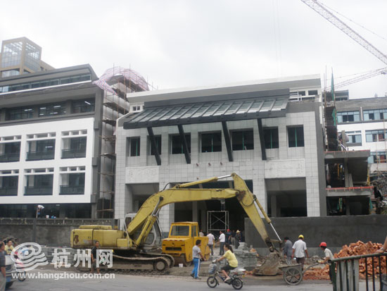 建兰中学将延后迁校 新校舍10月启用