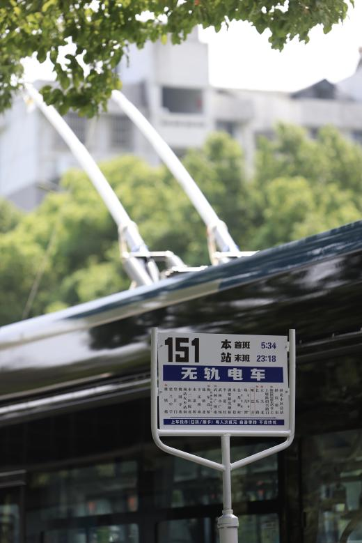 配图4